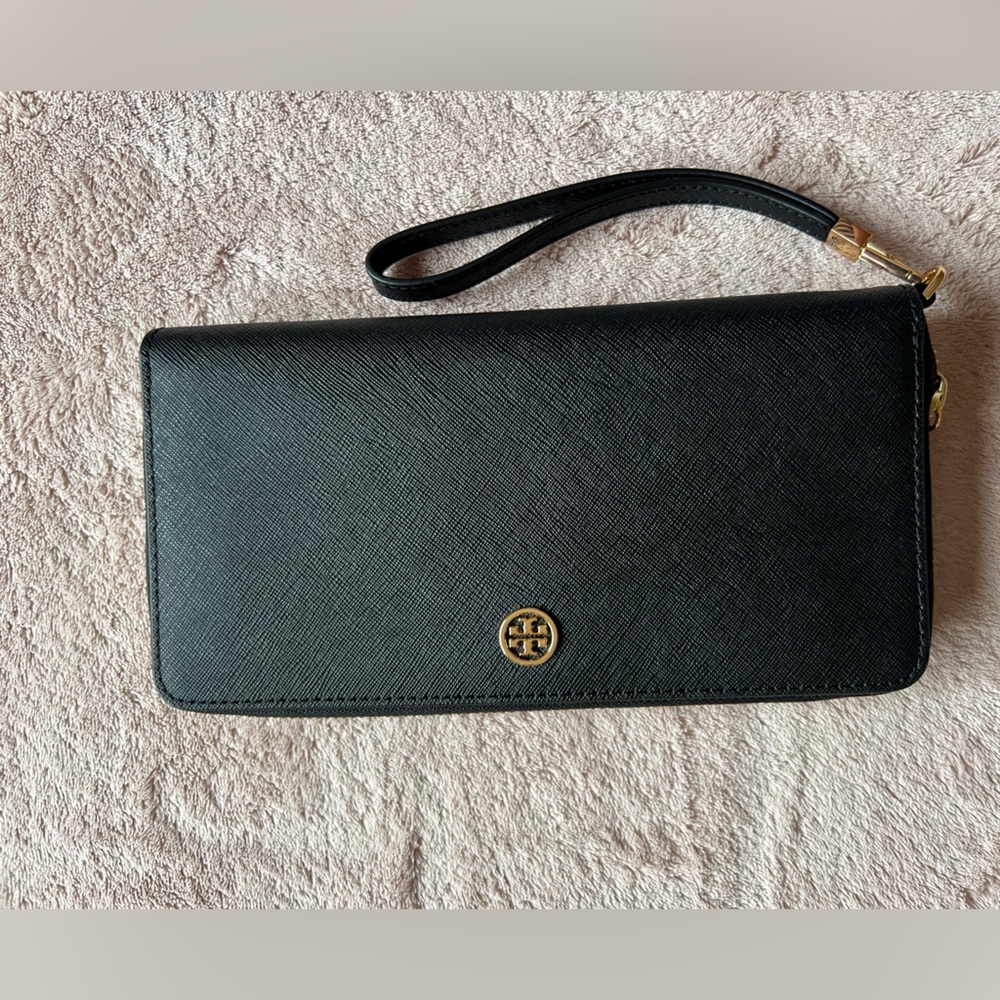 Tory Burch Black Wristlet Passport  Wallet